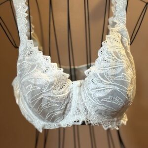 Bali Soft White Lingerie
